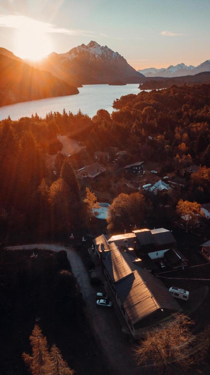 KM Hosteria Valle Del Sol Hotell San Carlos de Bariloche Eksteriør bilde